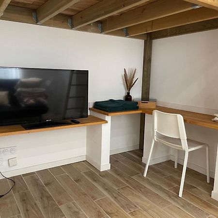 Studio Cosy, 2 Pas Gare De Tours Exterior photo